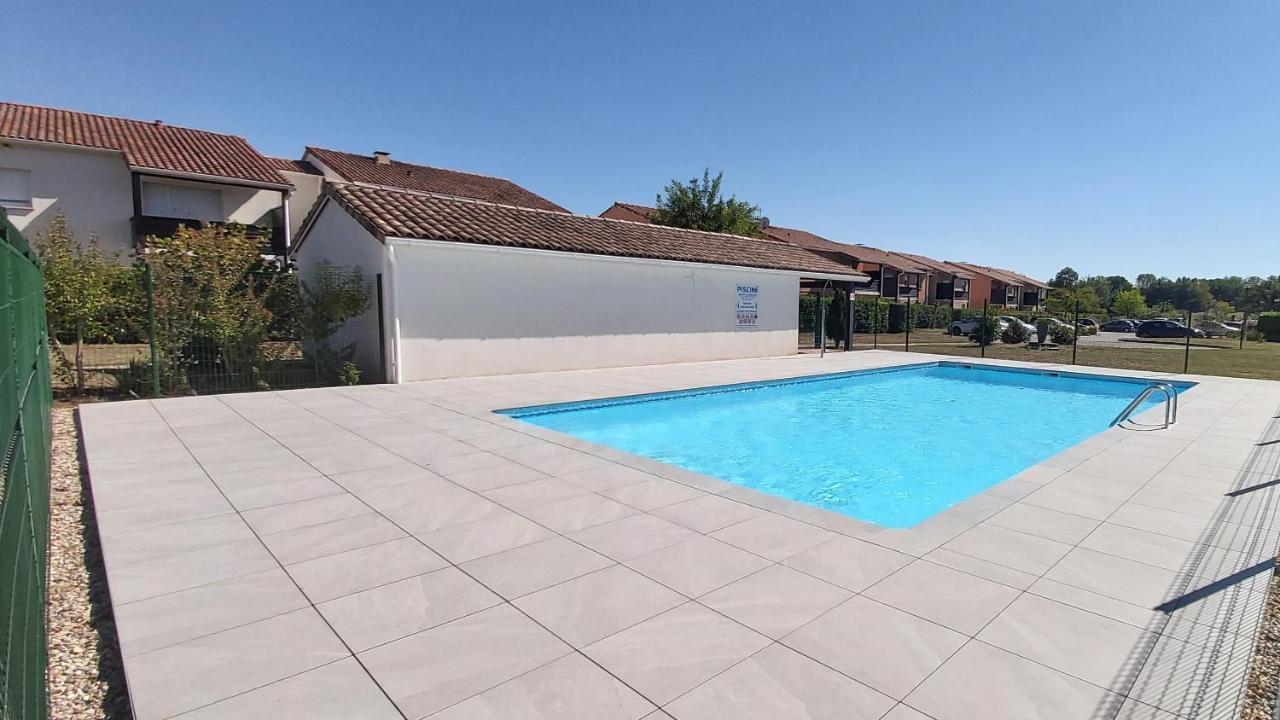 La Campagne Romantique - Avec Entree Autonome, Clim Neuve, Parking Prive & Sa Piscine ! - Saint-Sulpice  Exterior photo